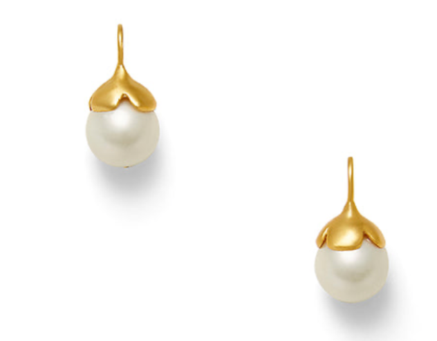 GIFT Canino Petal pearl earring