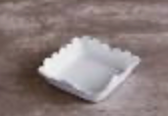 Scalloped cocktail napkin holder white