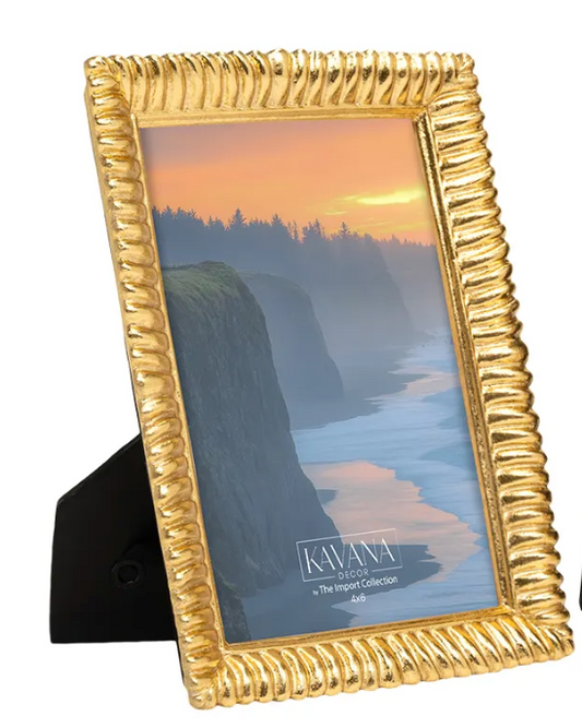 Picture frame gold 4x6
