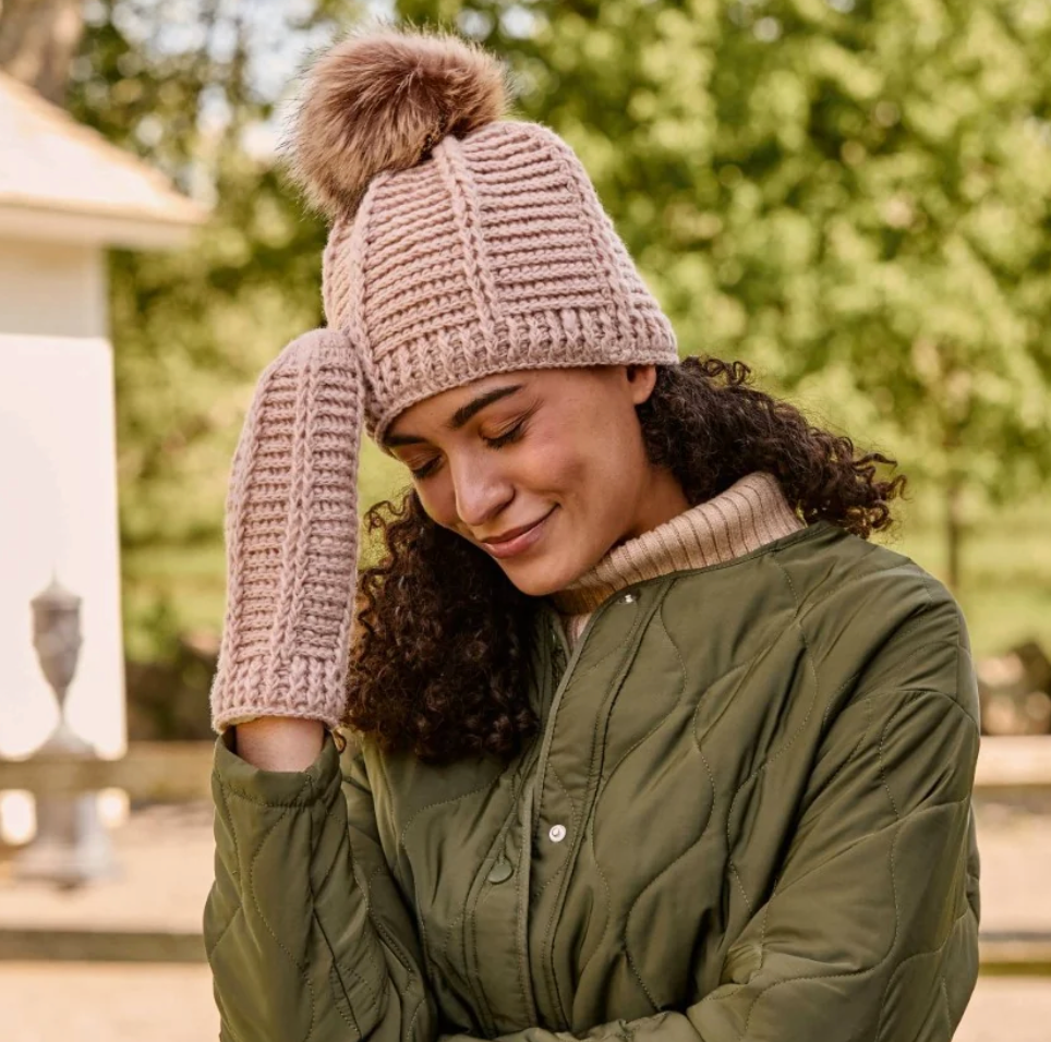Ribbed Knit Pom Beanie - Tan Rose