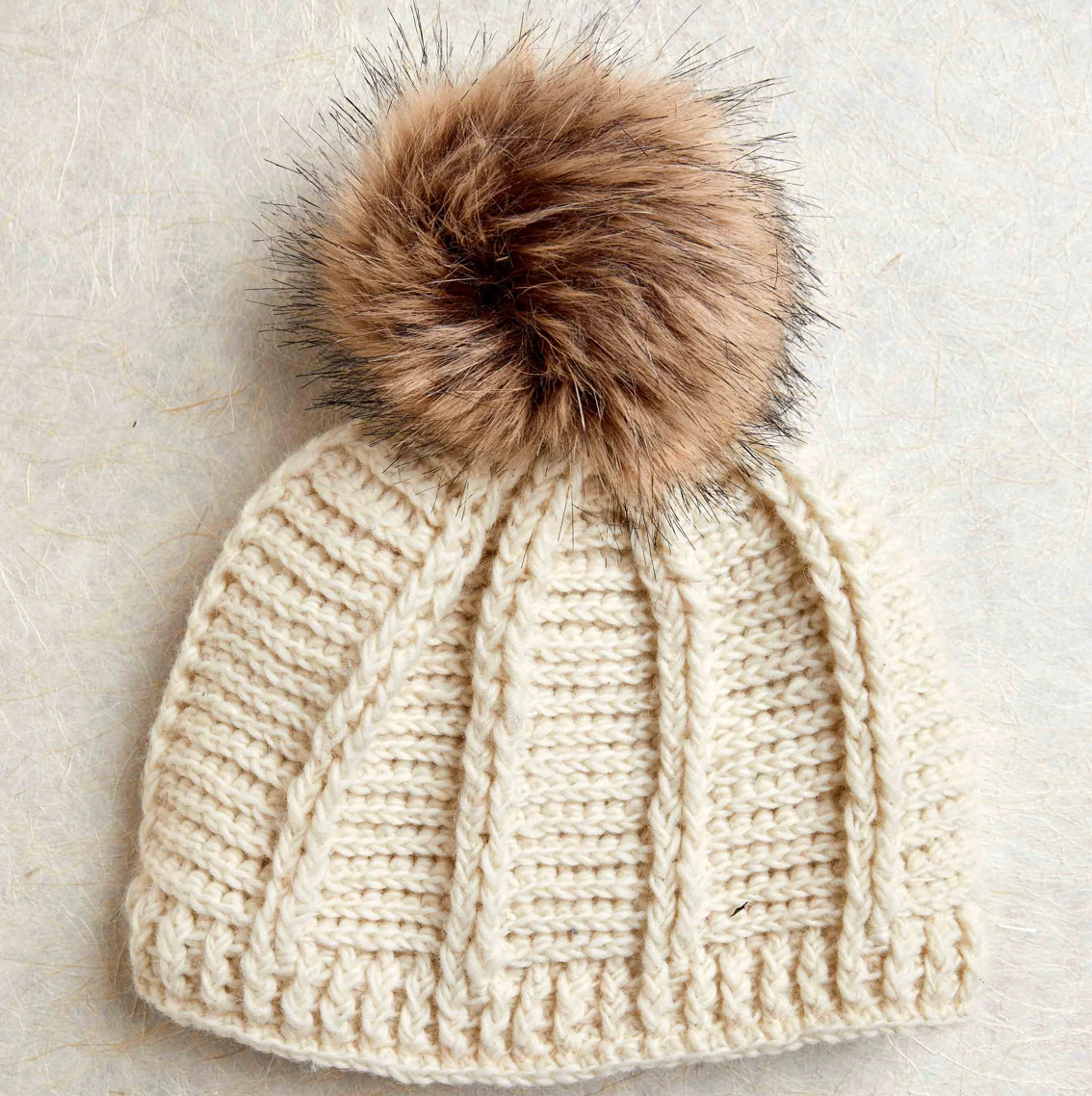 Ribbed Knit Pom Beanie - Ecru