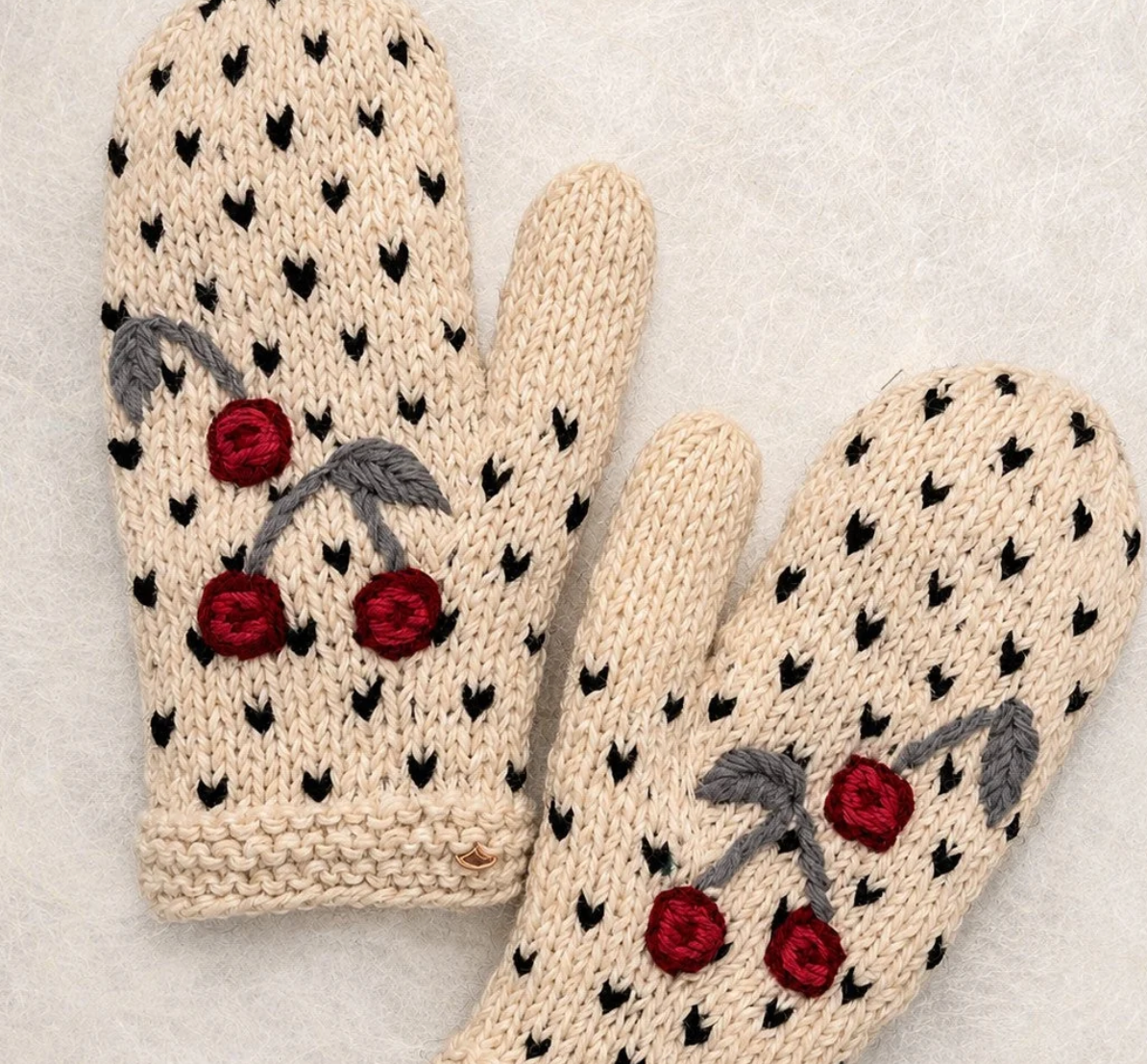 Cherries Embroidered Knit Mittens - Ecru